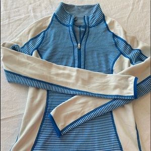 Lululemon Rulu reversible half zip